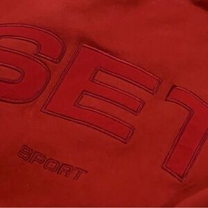 SET Snapper Red Staple Crewneck
